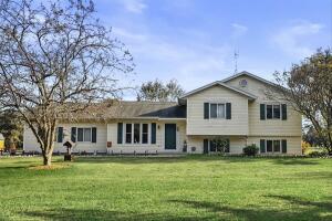 Pleasant Lake home for sale at W5025  Pleasant Lake Rd in La Grange Wisconsin