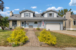 Little Muskego Lake home for sale at W175S7003  Hiawatha Dr in Muskego Wisconsin