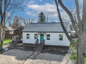 Delavan Lake home for sale at 4308  West Dr in Delavan Wisconsin