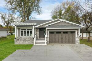 Hooker Lake home for sale at 24722  84th St in Salem Lakes Wisconsin