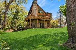Lake Geneva home for sale at N1770 E Beach Dr in Linn Wisconsin