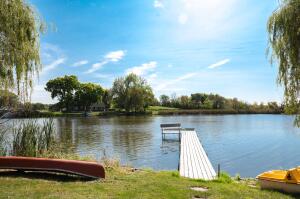 Lake Sinnissippi home for sale at W4943  County Road S - in Oak Grove Wisconsin