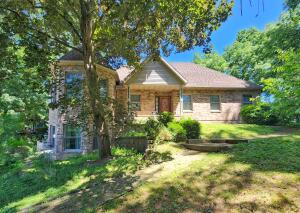 Lake Ripley home for sale at W9084  Lakeview Dr in Oakland Wisconsin