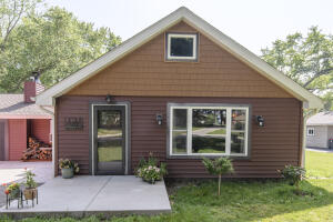 Pretty Lake home for sale at W378S5089 W Pretty Lake Rd in Ottawa Wisconsin