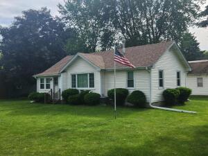 Benedict home for sale at N1247  Highland Dr in Bloomfield Wisconsin