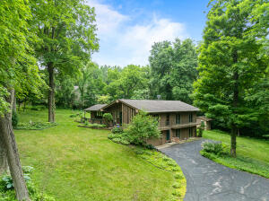 Como home for sale at N2831  Wildwood Dr in Geneva Wisconsin