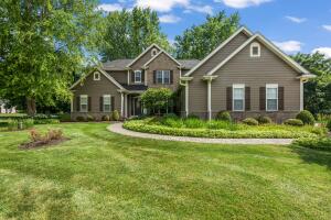 Okauchee home for sale at W340N6203  Breezy Point Rd in Oconomowoc Wisconsin