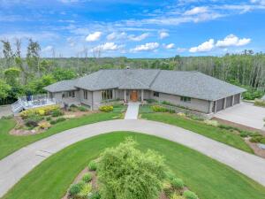 Onion River home for sale at 752  Dartmouth Dr in Sheboygan Falls Wisconsin