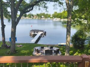 Paddock home for sale at 6414  238th Ave in Paddock Lake Wisconsin