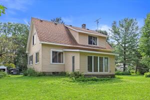 Rock River home for sale at 1310 S Whitewater Ave in Jefferson Wisconsin