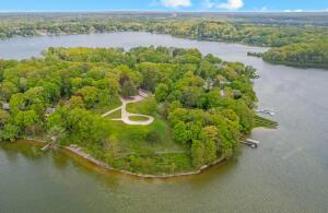 Oconomowoc Lake home for sale at 4545 N Hewitts Point Rd in Oconomowoc Lake Wisconsin