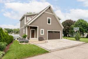 Fox River Tichigan home for sale at 6507  Riverside Rd in Waterford Wisconsin