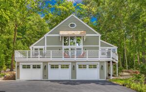Geneva home for sale at N1542 N Creekside Ln in Linn Wisconsin