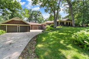 Delavan Lake home for sale at 4525  Silverwood Dr in Delavan Wisconsin