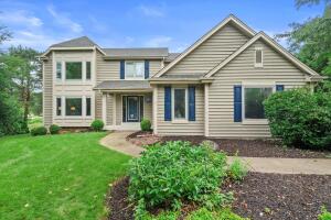 pond home for sale at 2600  Whitby Ct in Waukesha Wisconsin