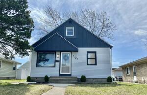 Deeded Water home for sale at 3729 E Morris Ave in Cudahy Wisconsin