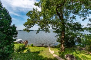 Sinissippi home for sale at N4973  Lake Dr in Hubbard Wisconsin