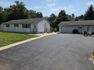 Delavan Lake home for sale at 4131  Maple Dr in Delavan Wisconsin
