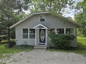 Como home for sale at N3197  Gooseberry Rd in Geneva Wisconsin