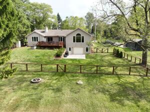 Cedar Creek home for sale at 541 N Green Bay Rd in Cedarburg Wisconsin