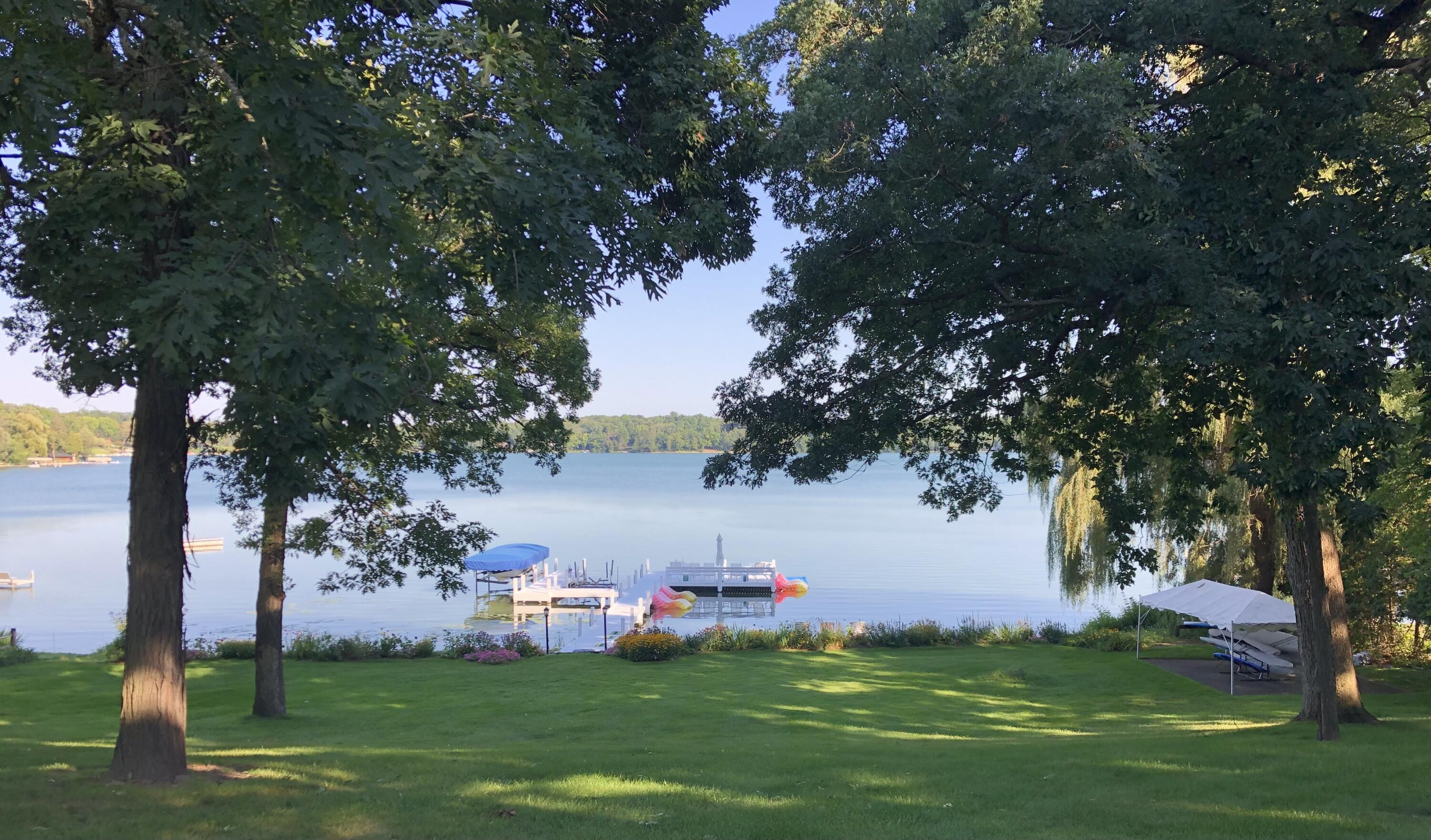 Wisconsin Lake Home for sale (MLS#: 1855934) at 4886 N Hewitts Point Rd, in Oconomowoc Lake, Wisconsin. (29 of 32)