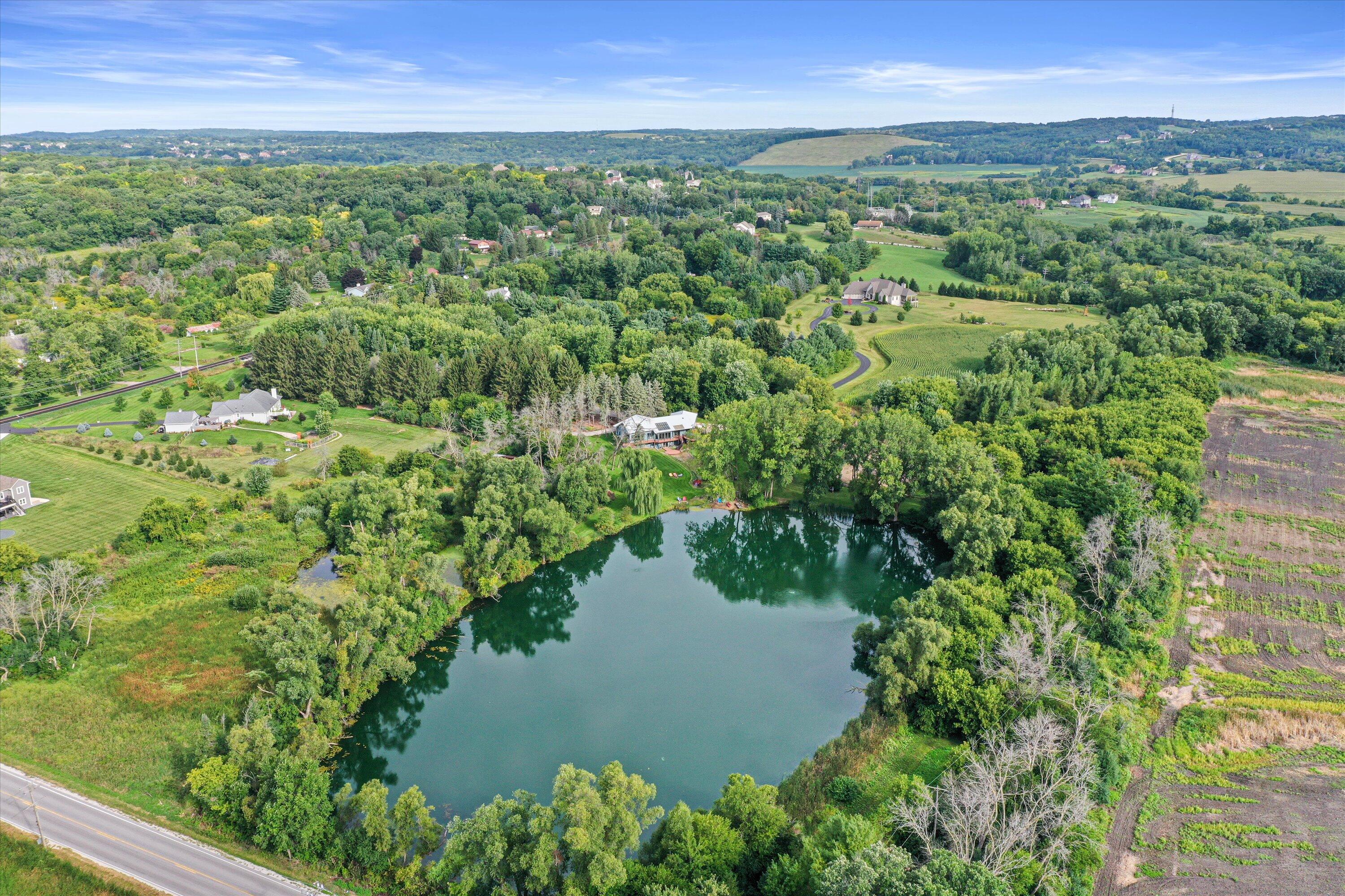 Wisconsin Lake Home for sale (MLS#: 1867173) at W289S2990  Road DT -, in Genesee, Wisconsin. (6 of 48)