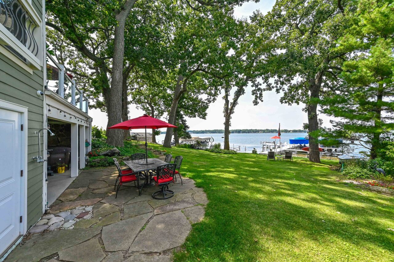 Wisconsin Lake Home for sale (MLS#: 1869525) at 1811  South Shore Dr, in Delavan, Wisconsin. (59 of 66)