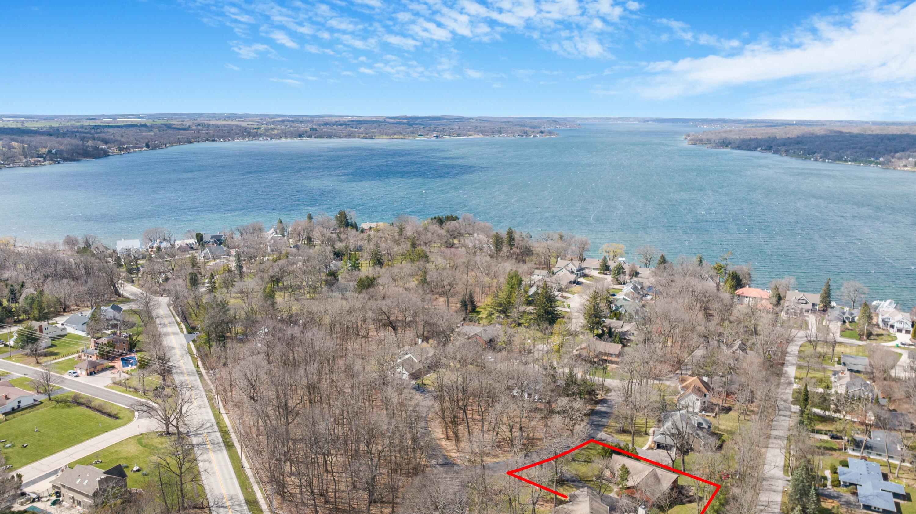 Wisconsin Lake Home for sale (MLS#: 1869708) at 1120 S Lake Shore Dr 33, in Lake Geneva, Wisconsin. (33 of 46)