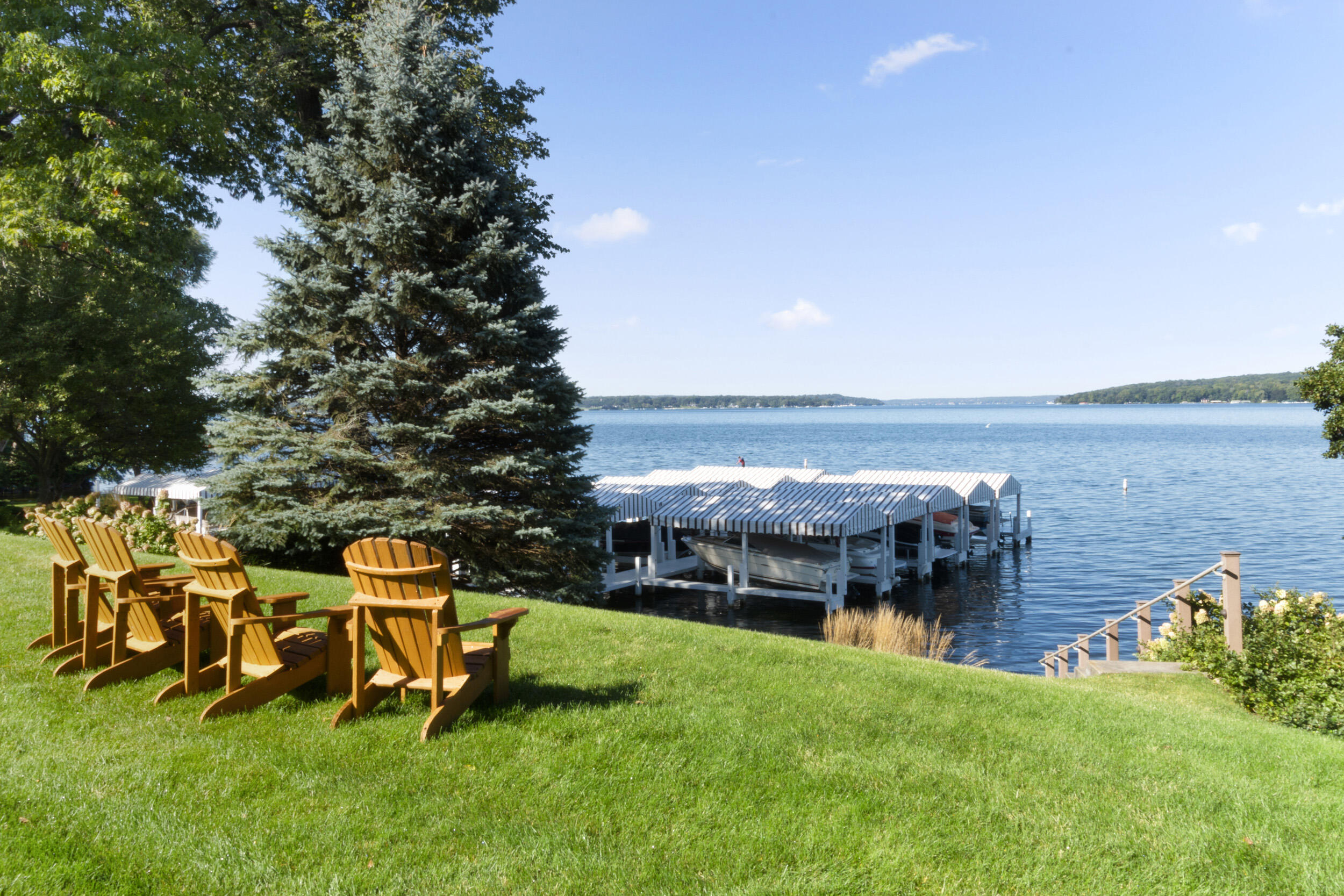 Wisconsin Lake Home for sale (MLS#: 1869708) at 1120 S Lake Shore Dr 33, in Lake Geneva, Wisconsin. (46 of 46)