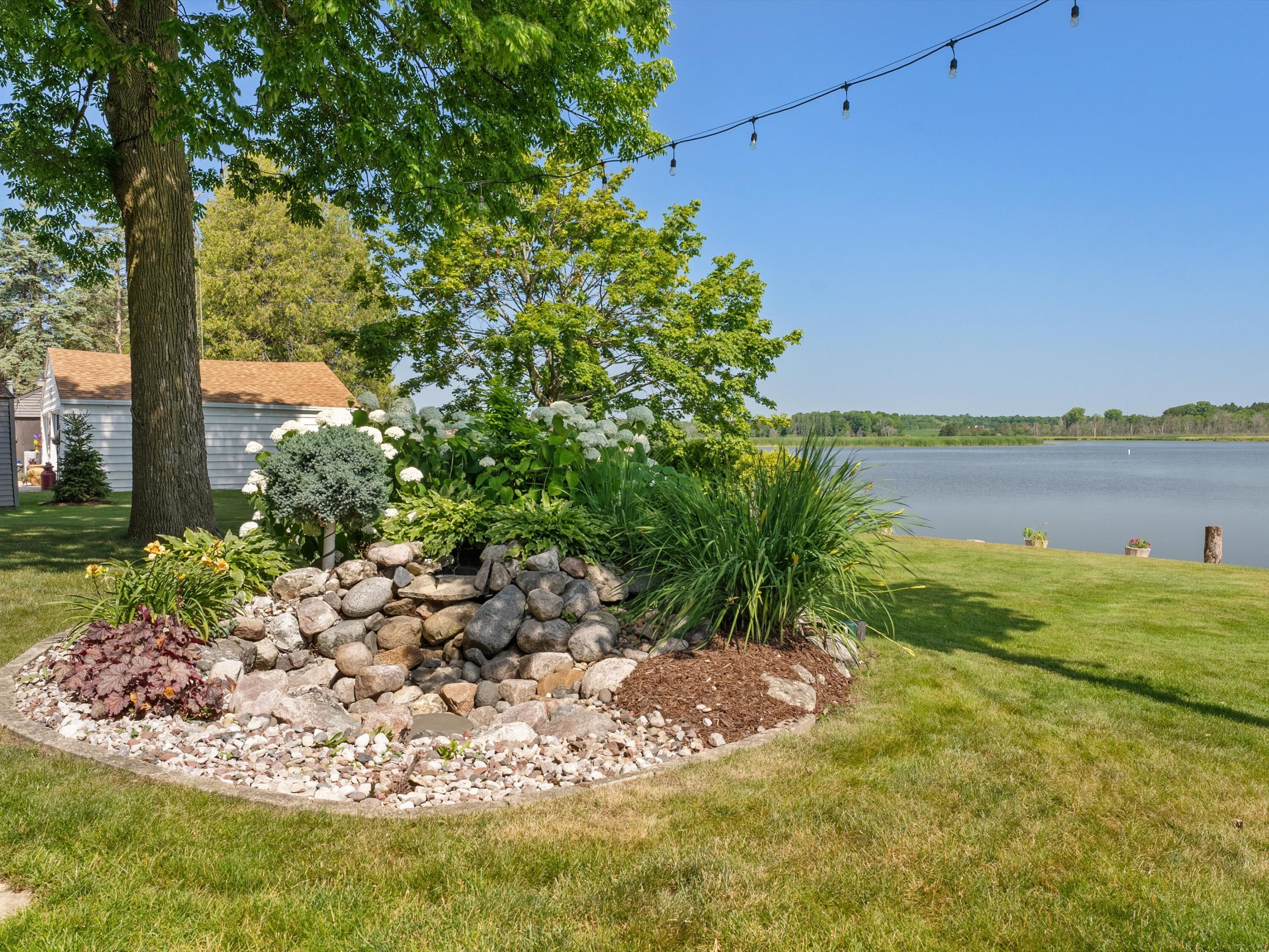 Wisconsin Lake Home for sale (MLS#: 1870009) at 3060  Cottage Ln, in Two Rivers, Wisconsin. (74 of 90)