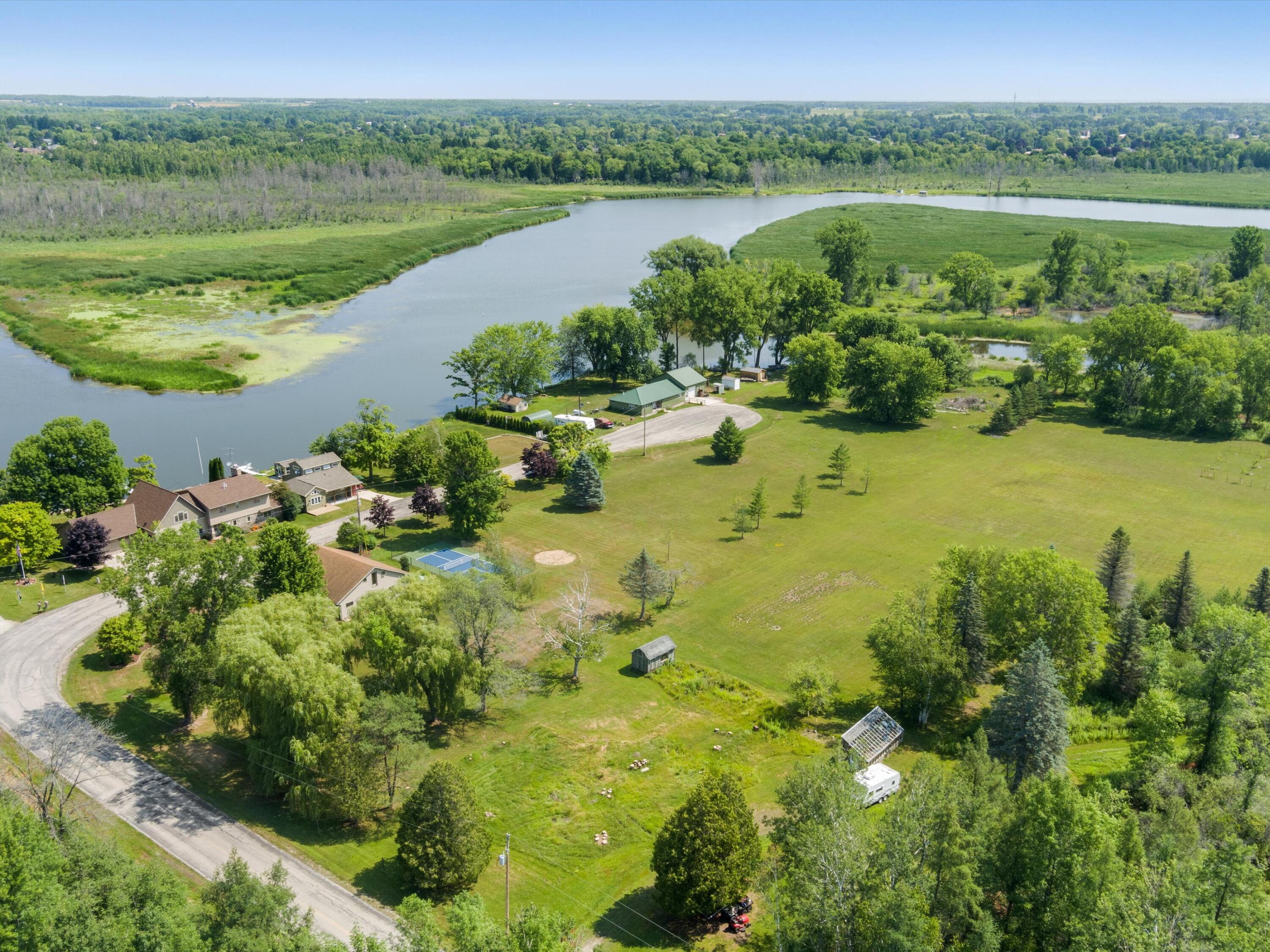 Wisconsin Lake Home for sale (MLS#: 1870009) at 3060  Cottage Ln, in Two Rivers, Wisconsin. (77 of 90)