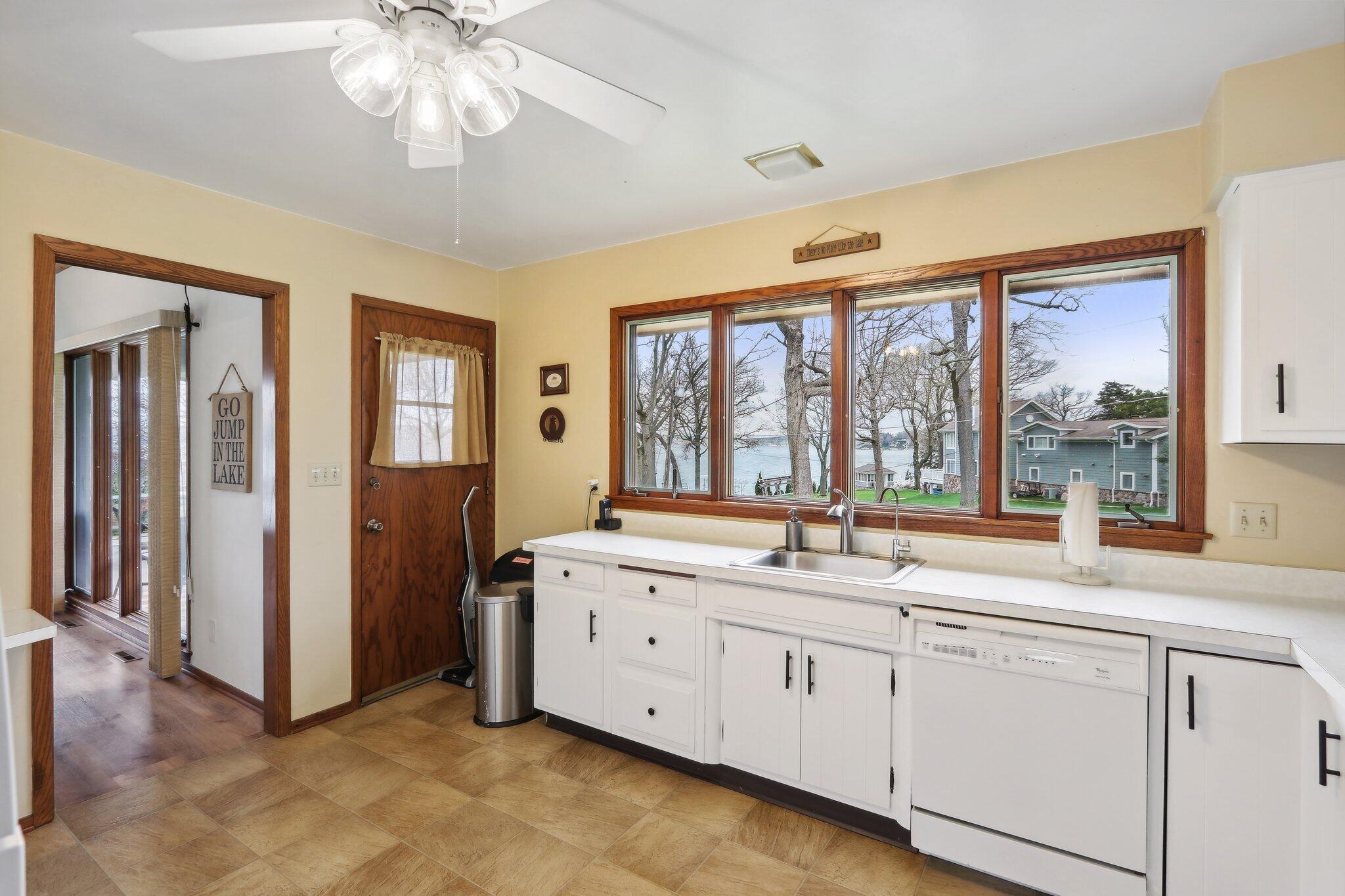 Wisconsin Lake Home for sale (MLS#: 1871483) at W2890  Hollybush Dr, in Linn, Wisconsin. (23 of 54)