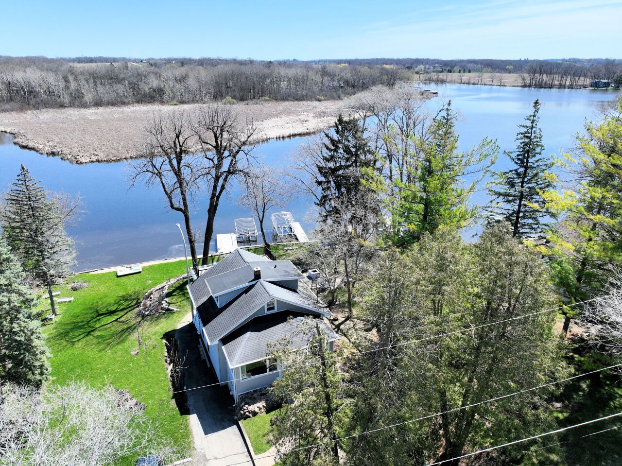 Wisconsin Lake Home for sale (MLS#: 1871569) at 5725 E Peninsula Dr, in Waterford, Wisconsin. (6 of 34)