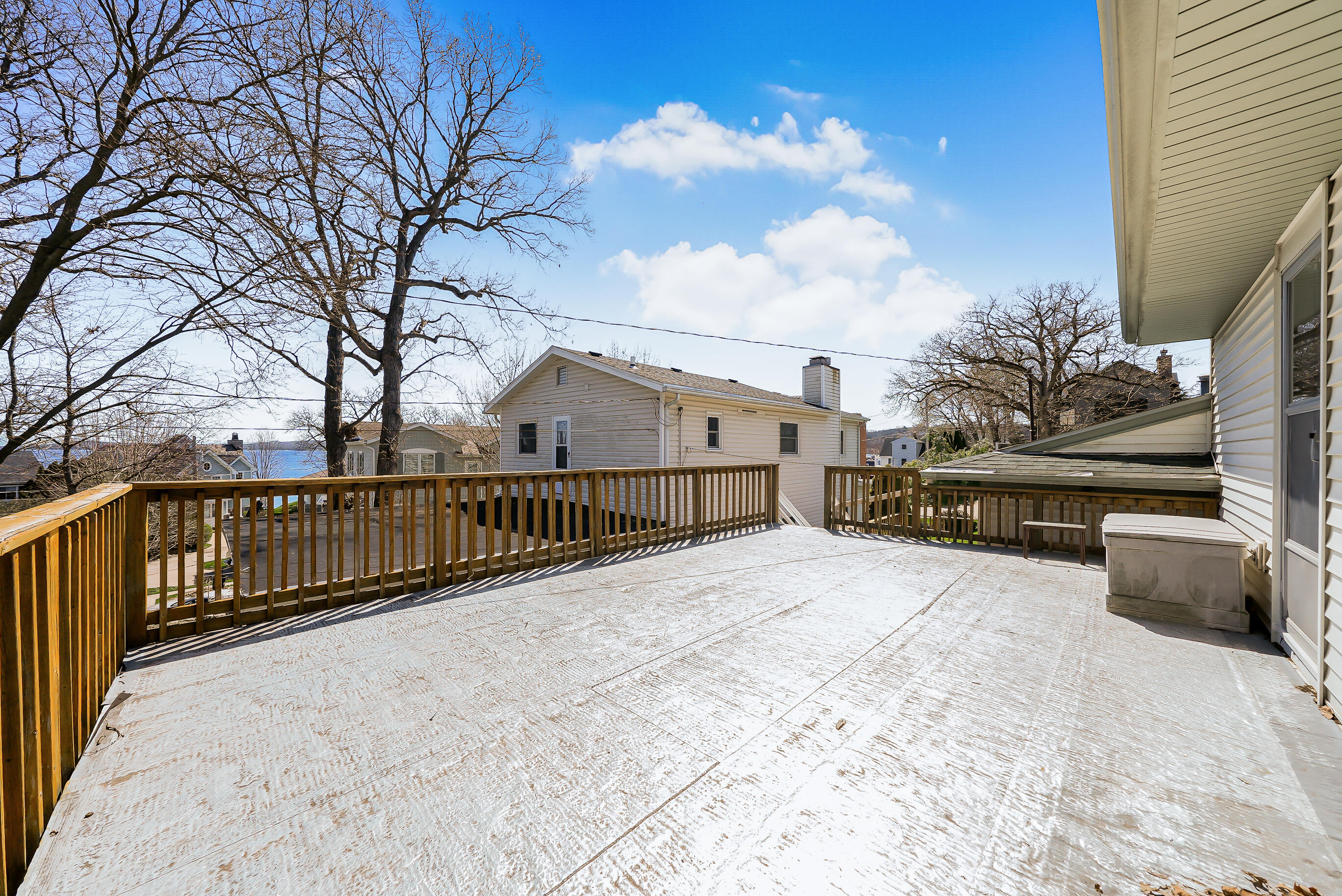 Wisconsin Lake Home for sale (MLS#: 1872060) at 330  Kinzie Ave, in Fontana, Wisconsin. (35 of 62)