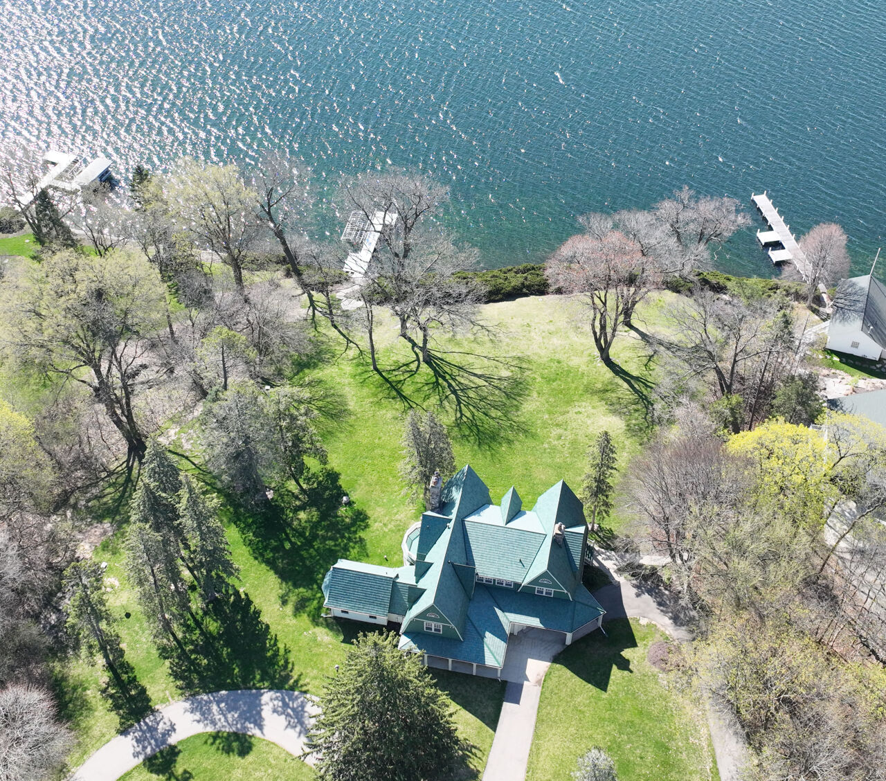 Wisconsin Lake Home for sale (MLS#: 1872914) at 2900  North Shore Dr, in Delavan, Wisconsin. (17 of 60)