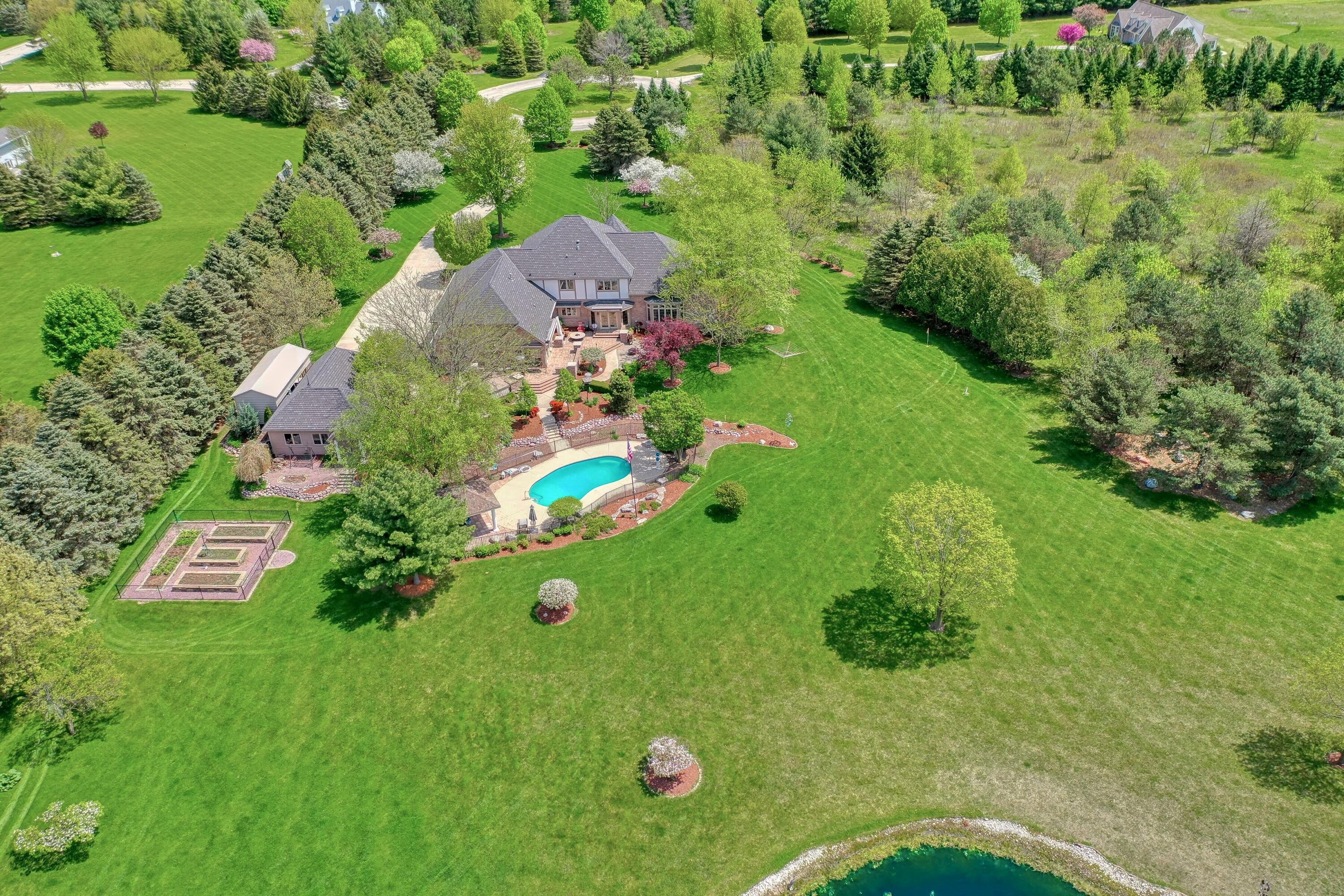 Wisconsin Lake Home for sale (MLS#: 1873941) at 1663  Erin Estates Cir, in Erin, Wisconsin. (73 of 77)