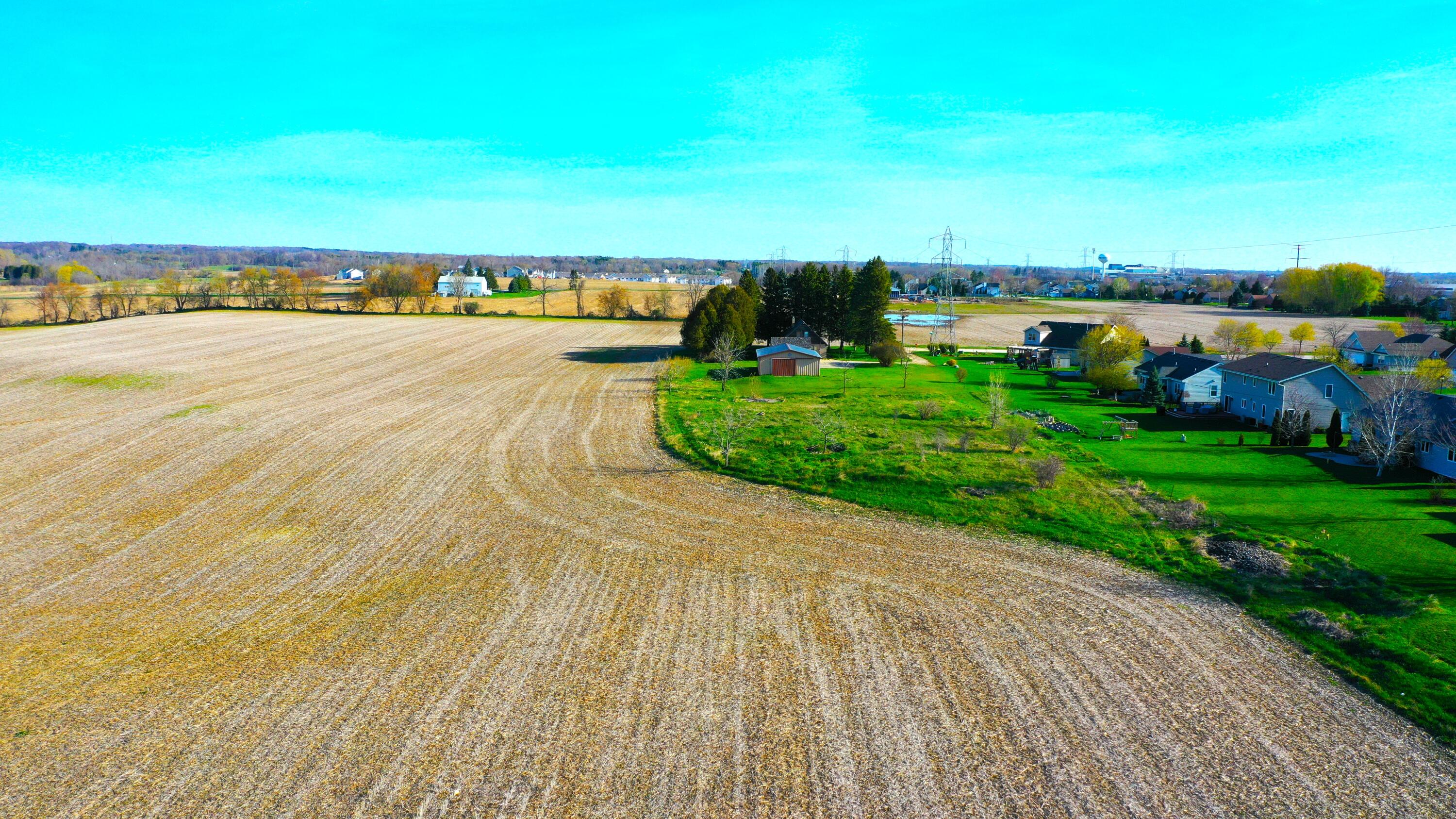 Wisconsin Lake Home for sale (MLS#: 1875340) at 2803  Orchard Ln, in Saukville, Wisconsin. (41 of 93)