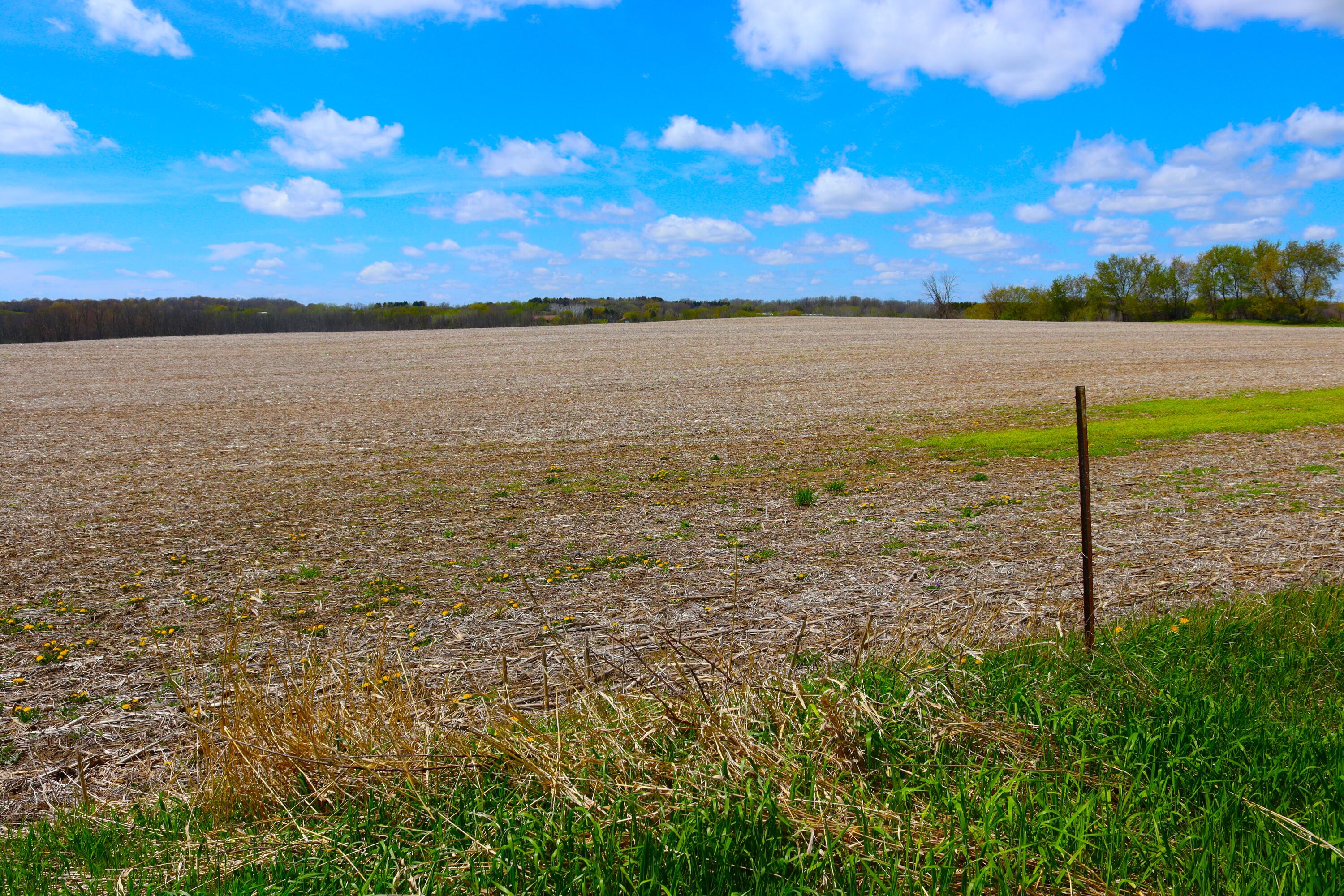 Wisconsin Lake Home for sale (MLS#: 1875340) at 2803  Orchard Ln, in Saukville, Wisconsin. (54 of 93)