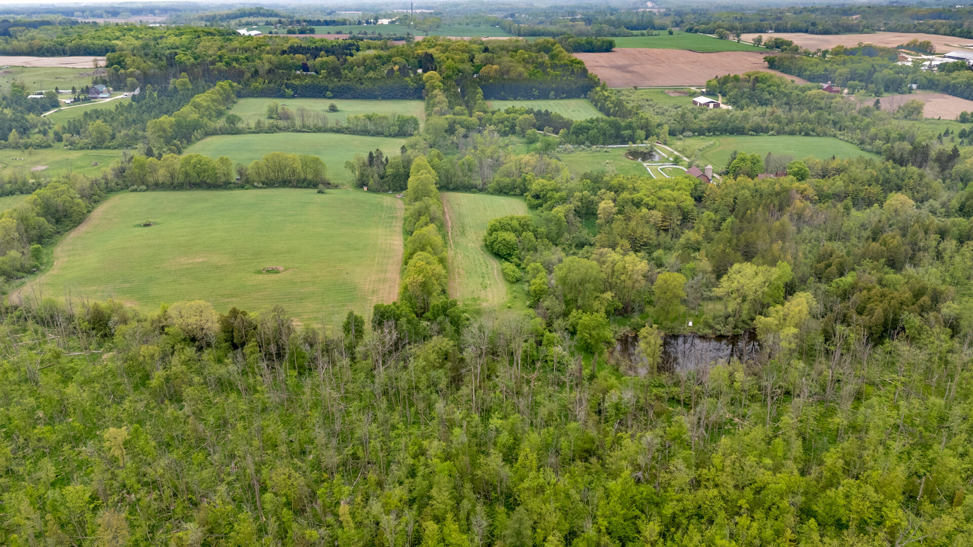 Wisconsin Lake Home for sale (MLS#: 1875410) at 4002  County Road I -, in Saukville, Wisconsin. (19 of 48)