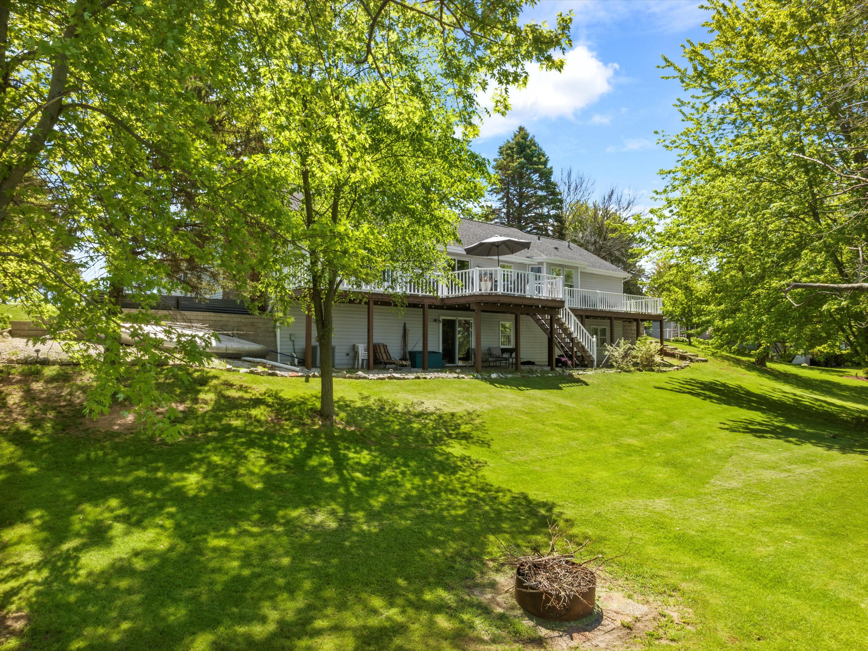 Wisconsin Lake Home for sale (MLS#: 1876349) at 6132  Sonnenburg Ln, in Newton, Wisconsin. (27 of 35)