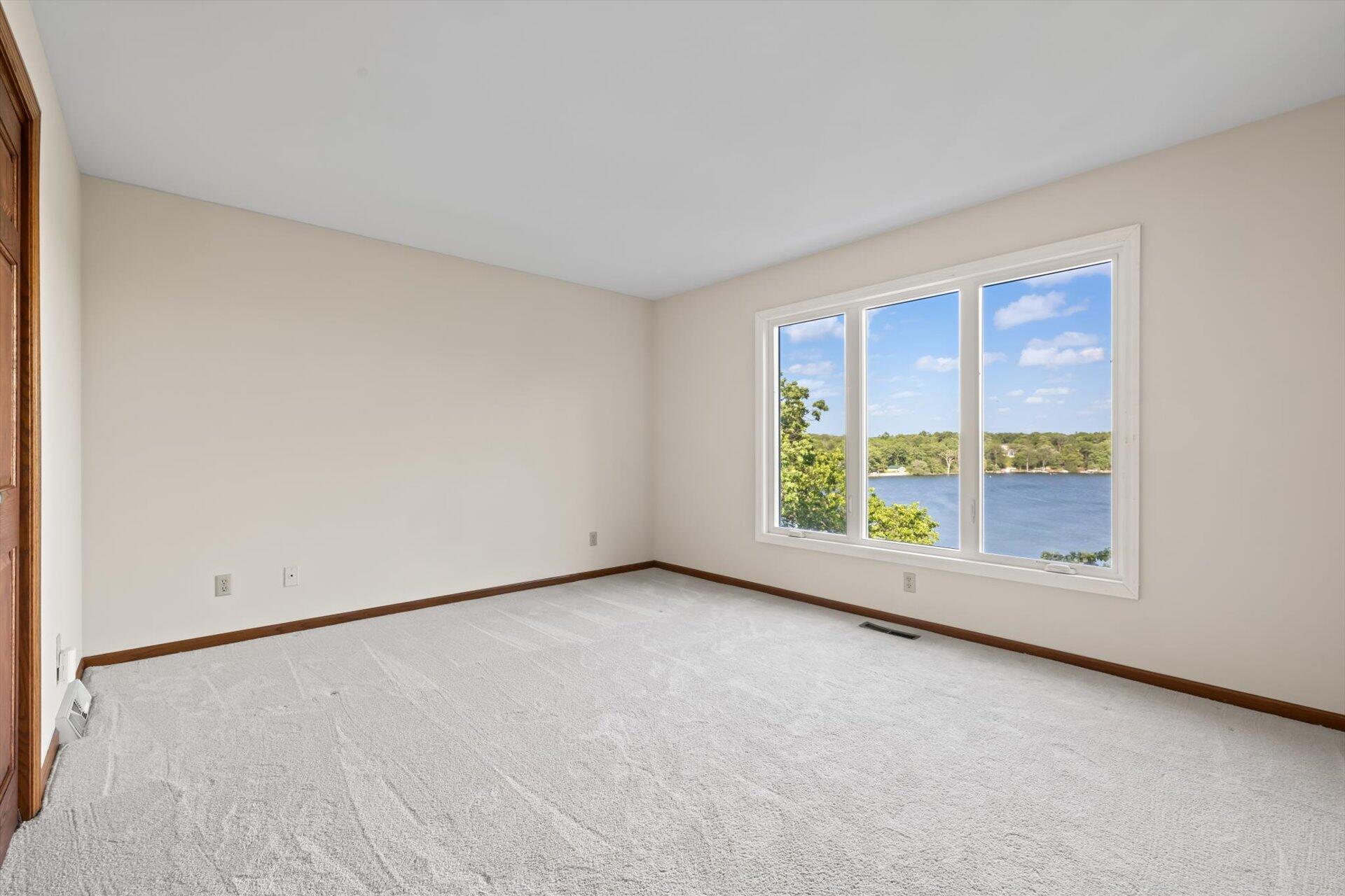 Wisconsin Lake Home for sale (MLS#: 1876632) at N8630  Booth Lake Heights Rd, in Troy, Wisconsin. (17 of 50)