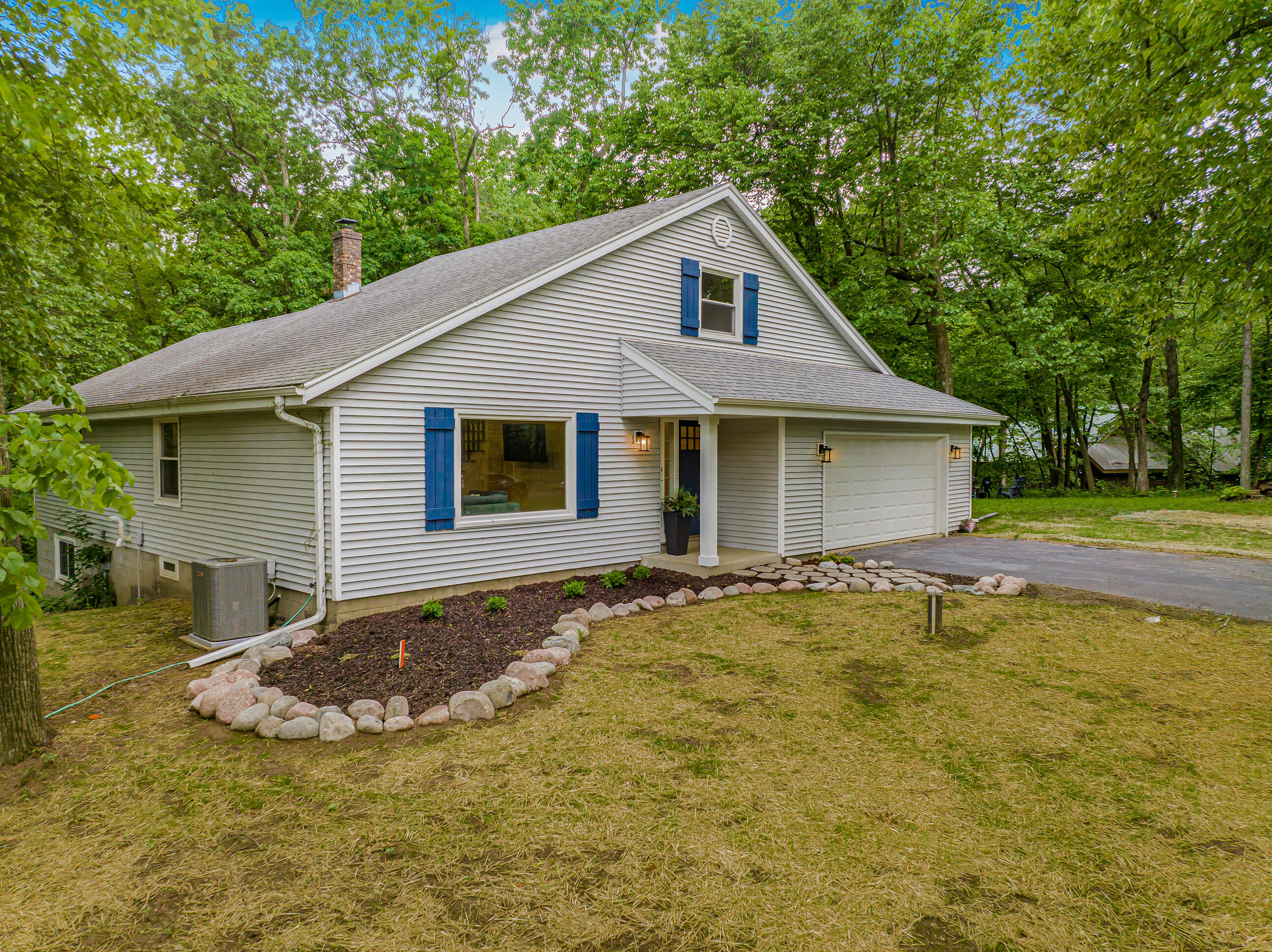 Wisconsin Lake Home for sale (MLS#: 1877667) at W5721  Nine Indian Trl, in Sugar Creek, Wisconsin. (52 of 54)