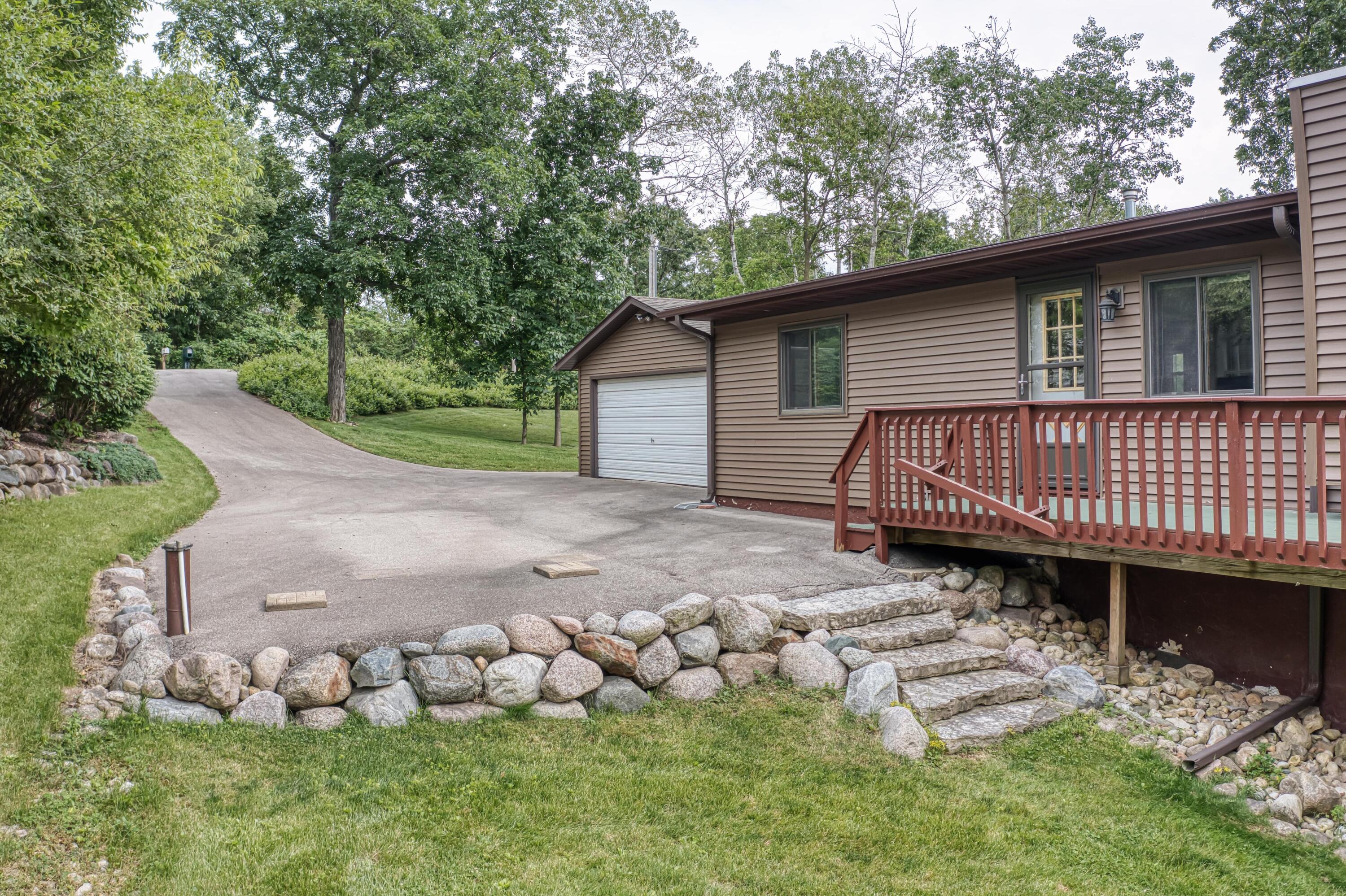 Wisconsin Lake Home for sale (MLS#: 1879633) at W5854  Bubbling Springs Dr, in La Grange, Wisconsin. (46 of 54)