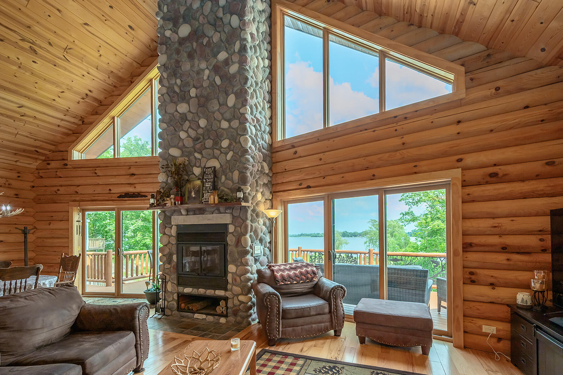 Wisconsin Lake Home for sale (MLS#: 1880585) at 7031 W Wind Lake Rd, in Norway, Wisconsin. (14 of 80)