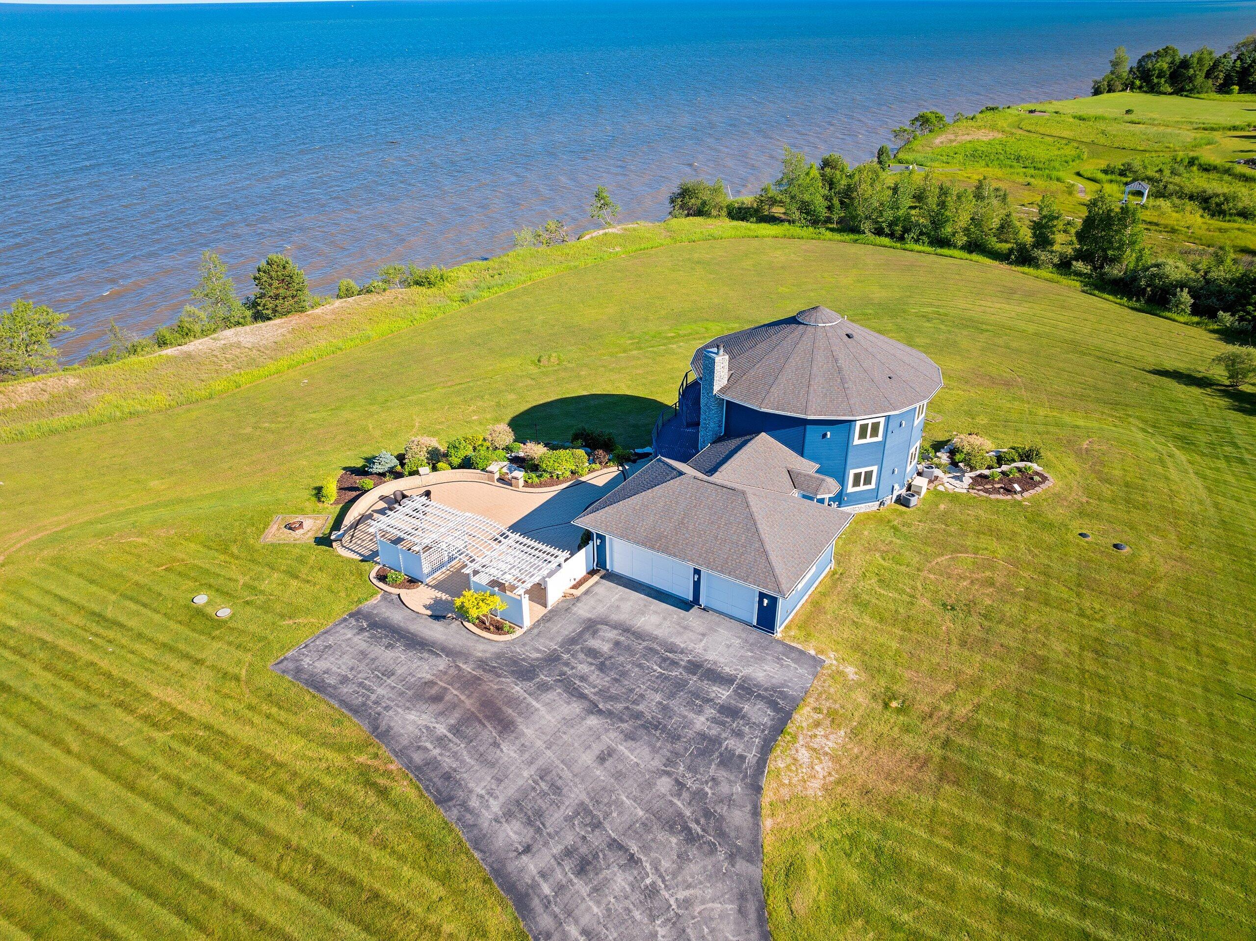 Wisconsin Lake Home for sale (MLS#: 1881478) at 6925  Southview Rd, in Newton, Wisconsin. (5 of 41)