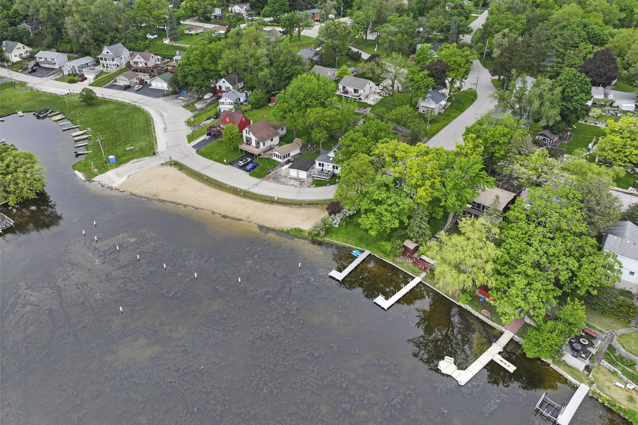 Wisconsin Lake Home for sale (MLS#: 1881657) at 33625  Contour Dr, in Burlington, Wisconsin. (34 of 39)