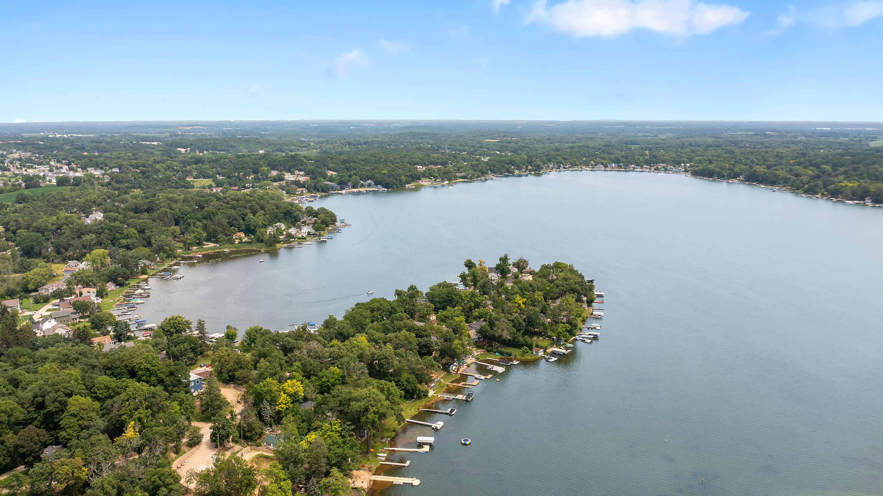 Wisconsin Lake Home for sale (MLS#: 1883023) at 416  Waldeck Dr, in Twin Lakes, Wisconsin. (27 of 39)