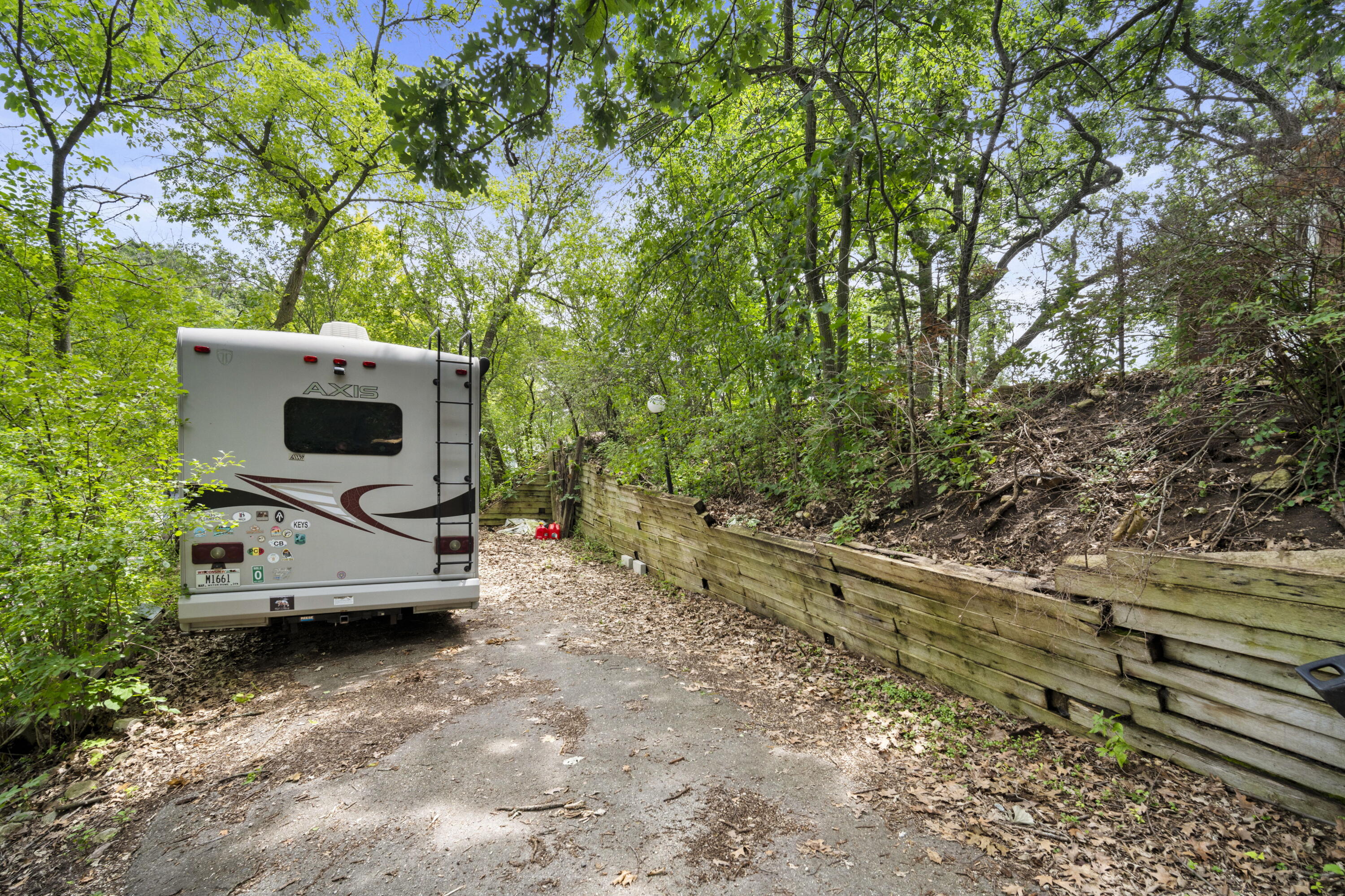 Wisconsin Lake Home for sale (MLS#: 1883023) at 416  Waldeck Dr, in Twin Lakes, Wisconsin. (30 of 39)