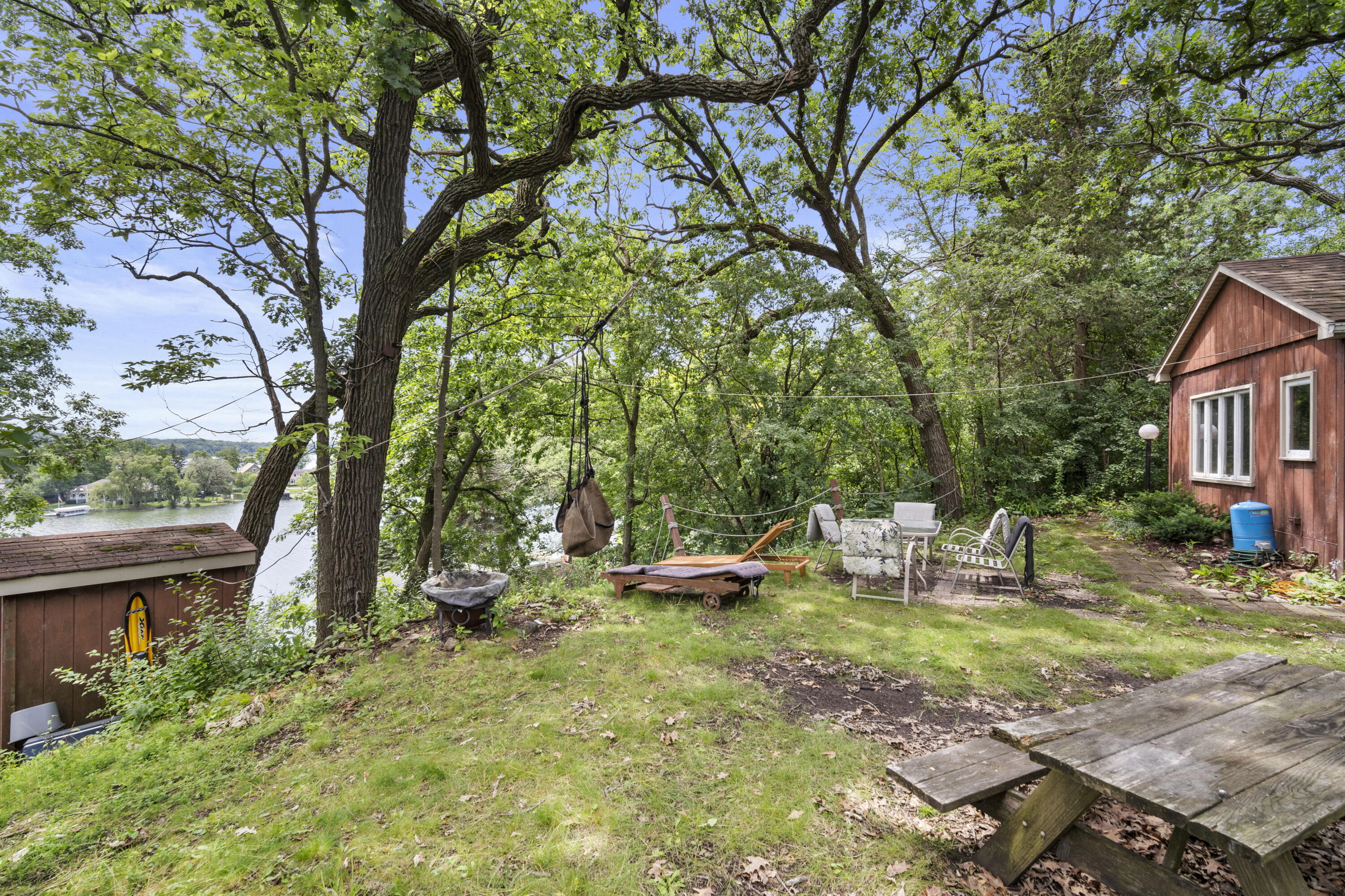 Wisconsin Lake Home for sale (MLS#: 1883023) at 416  Waldeck Dr, in Twin Lakes, Wisconsin. (31 of 39)