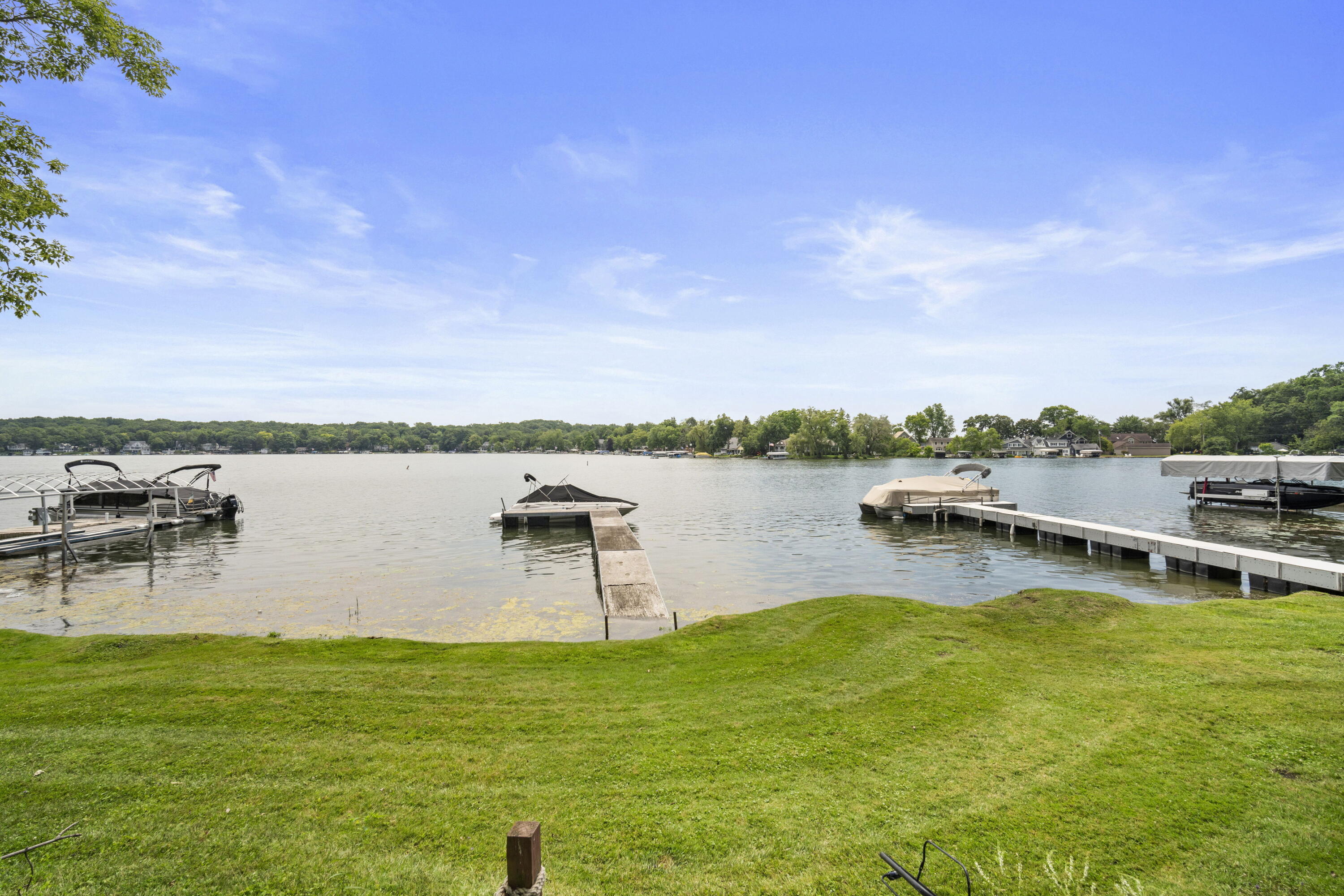 Wisconsin Lake Home for sale (MLS#: 1883023) at 416  Waldeck Dr, in Twin Lakes, Wisconsin. (6 of 39)